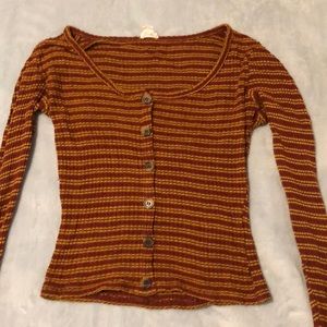 (xs) long sleeve from garage